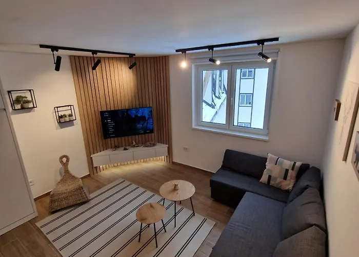 Xenia Apartment